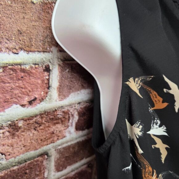 Apt 9 Sleeveless Top M | Ravens Bird Print V Neck Lightweight Boho Chic Black - Picture 4 of 7